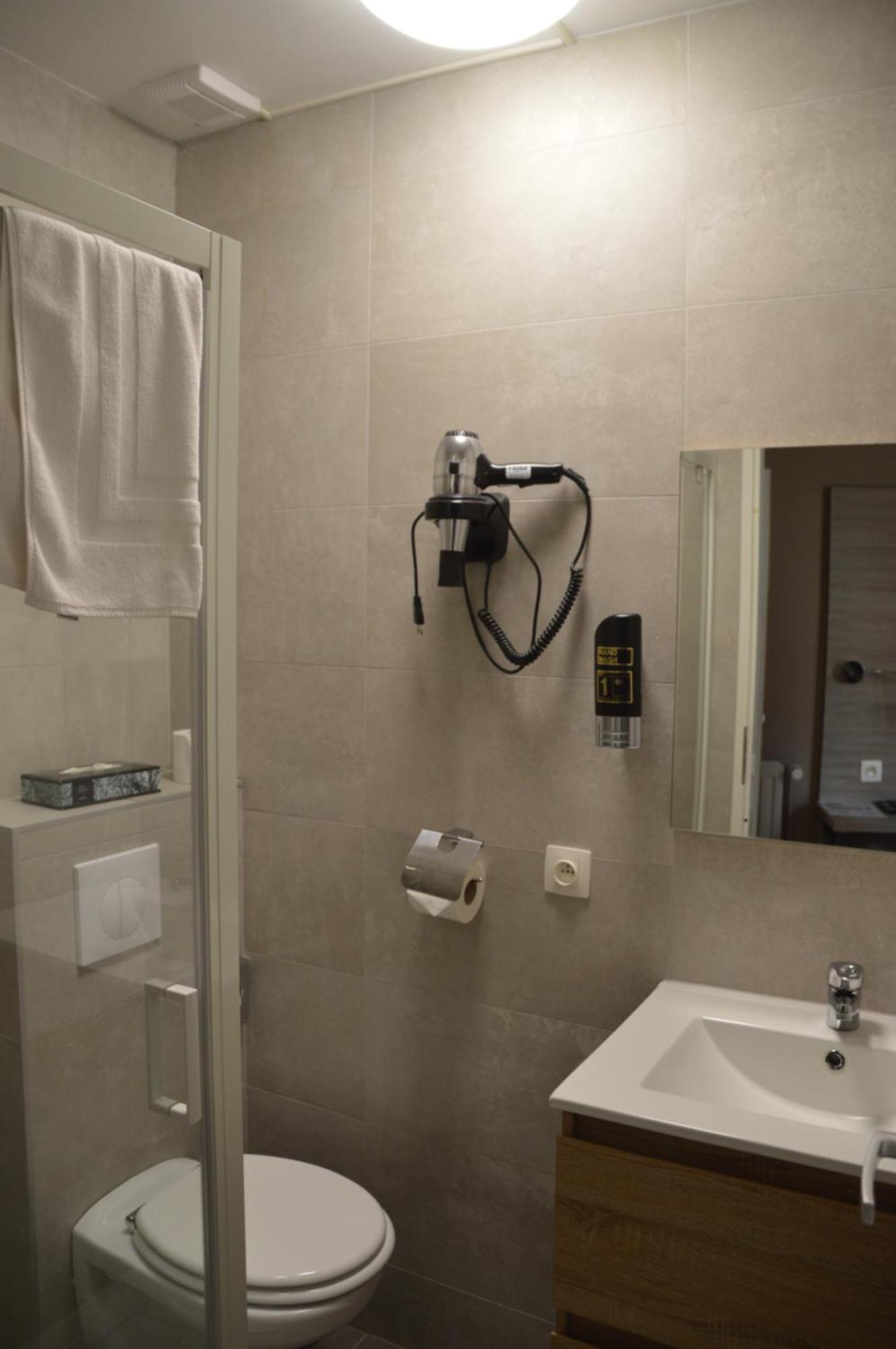 Hotel Mille Colonnes Leuven Dış mekan fotoğraf